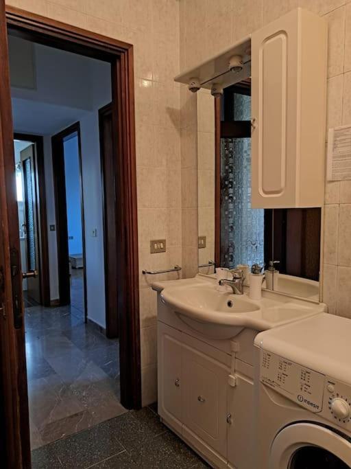 Guest House Lory Milano Esterno foto